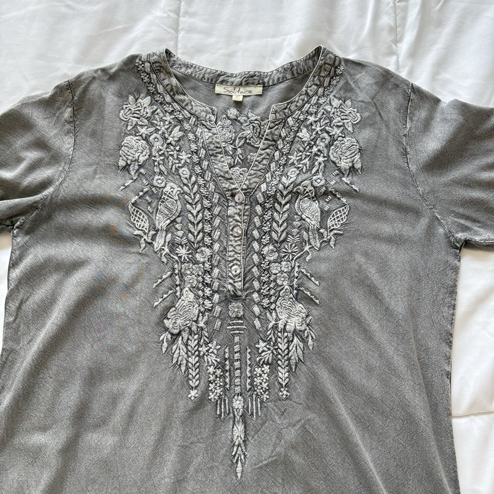 Solitaire Blouse Top Womens Medium Gray Floral Boho Hippie Feminine Beach Summer - Picture 5 of 8